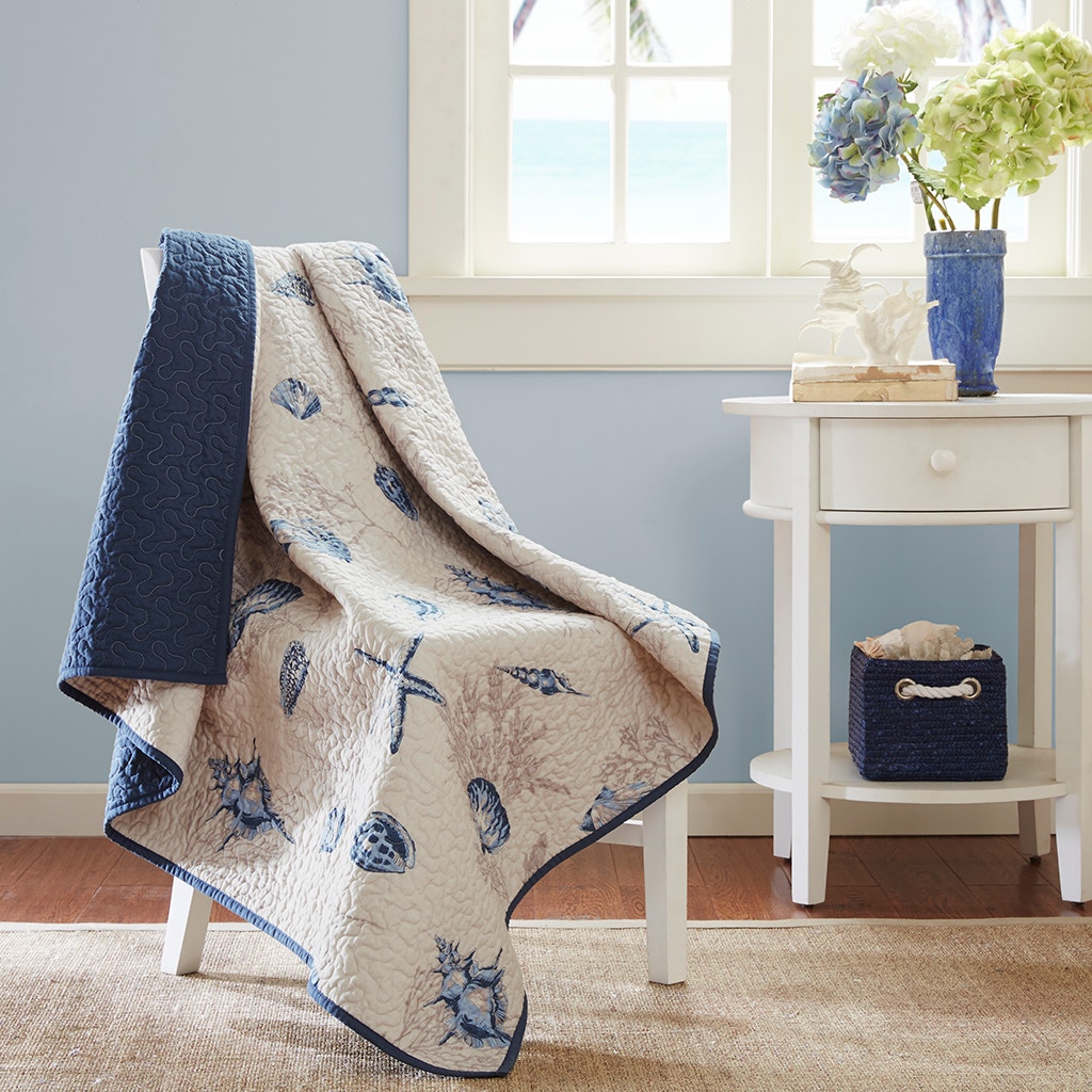 Hampton Hill Bedding Bayside Oversized Printed Microfiber Quilted Throw MP50-1970