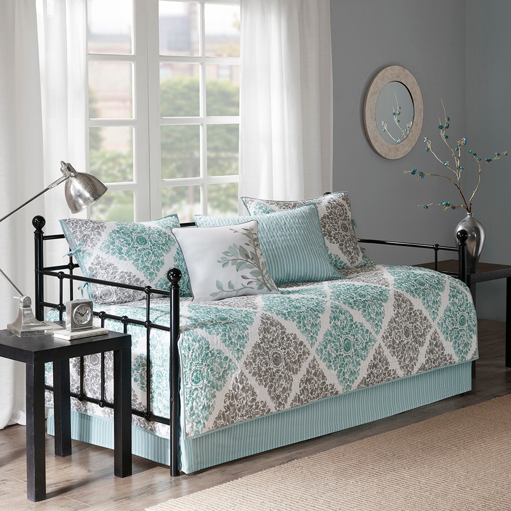 Hampton Hill Bedding Claire 6 Piece Reversible Daybed Cover Set MP13-3972