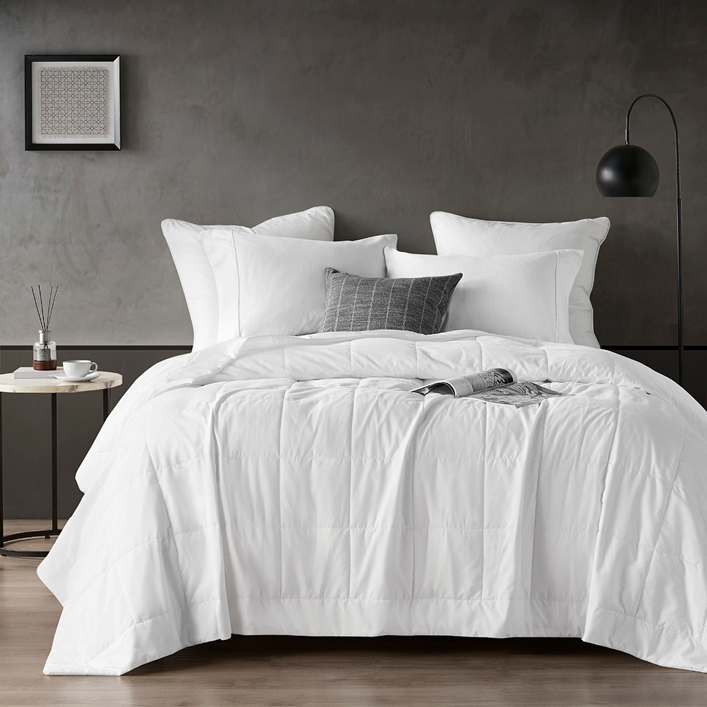 Hampton Hill Bedding Cooling Touch Down Alternative Blanket SI51-0013