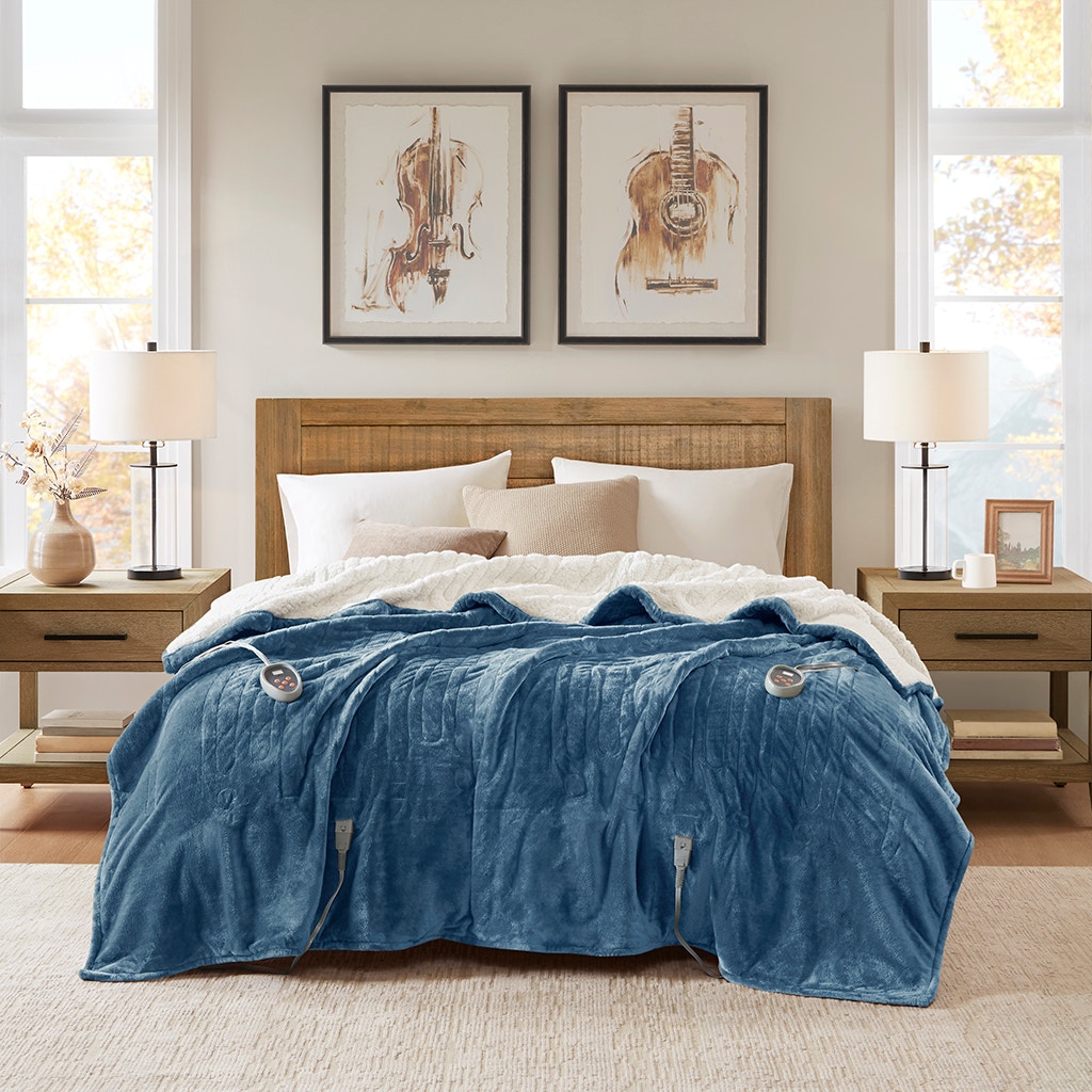 Hampton Hill Bedding Heated Plush to Berber Blanket WR54-1745