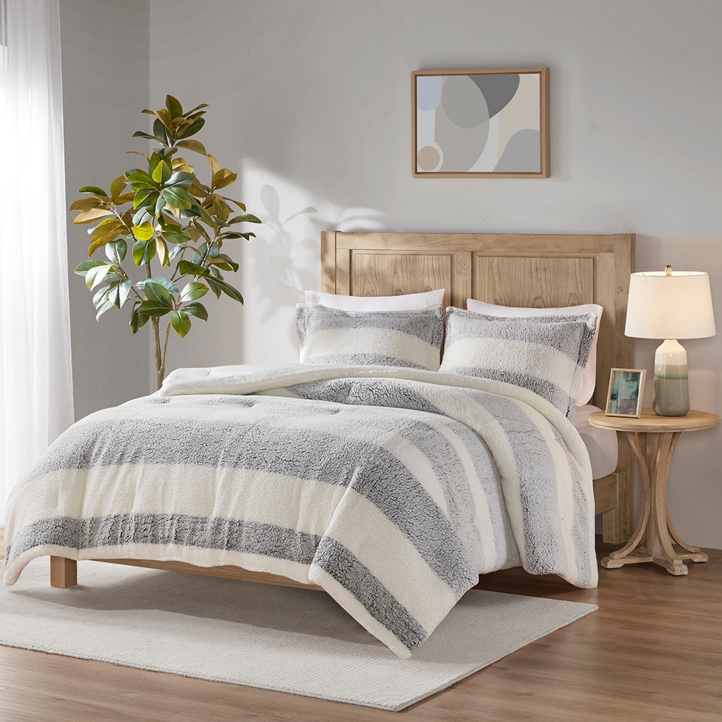 Hampton Hill Bedding Hollis Sherpa Comforter Set MP10-8266