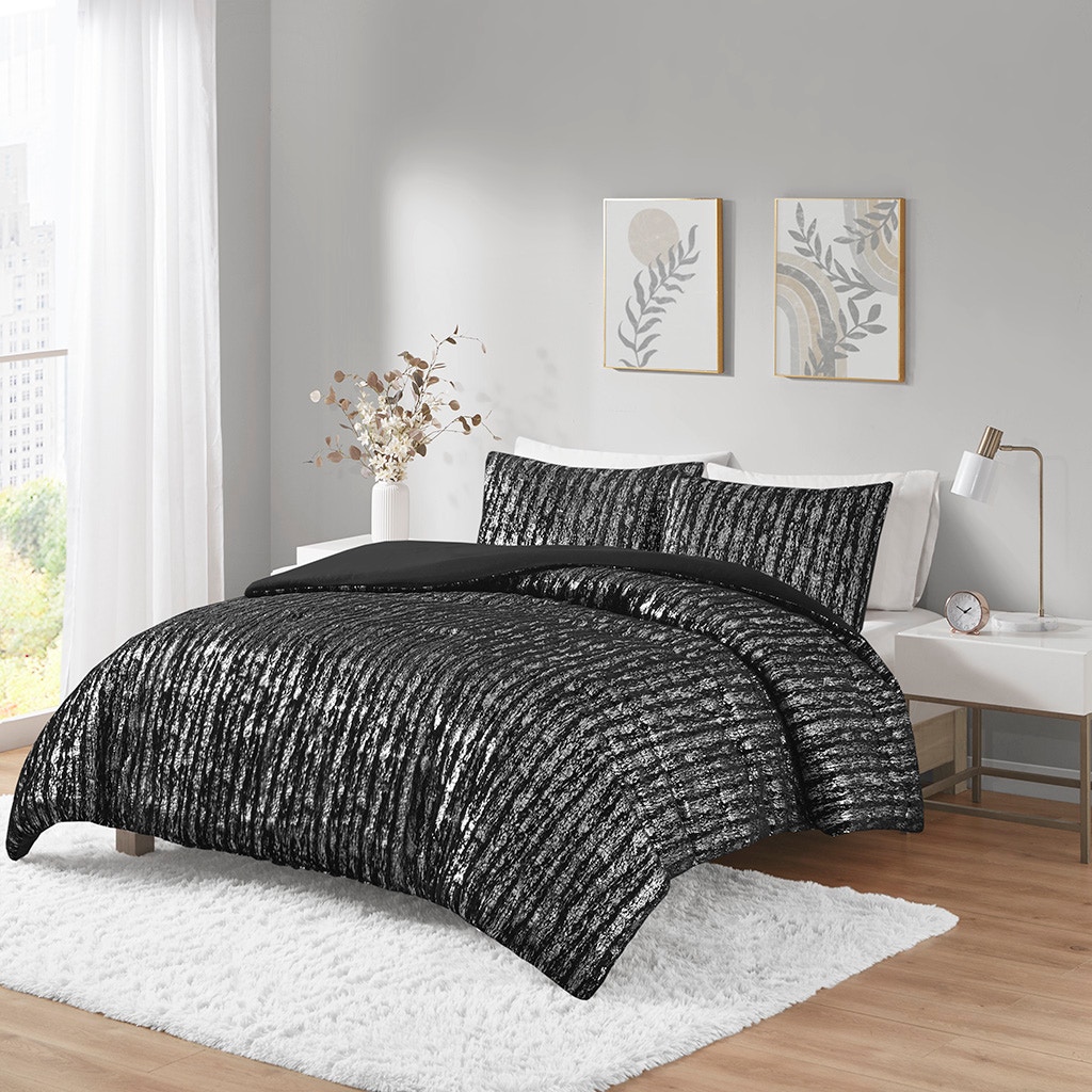 Hampton Hill Bedding Naomi Metallic Print Faux Fur Duvet Cover Set ID12-2243