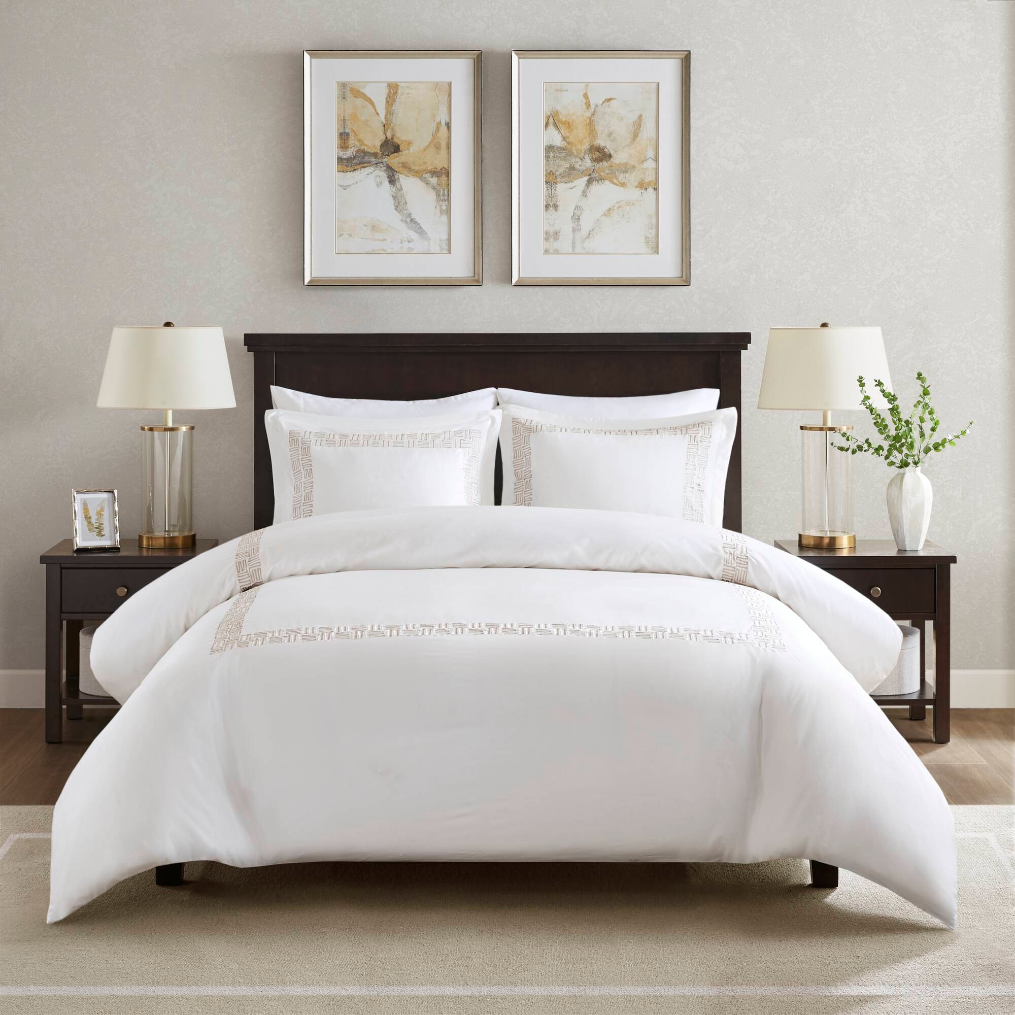 Hampton Hill Bedding Nile 3 Piece Cotton Sateen with Embroidery Duvet Set HH12-1874