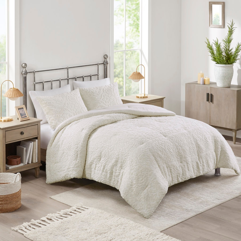 Hampton Hill Bedding Orly 3 Piece Tufted Woven Comforter Set MP10-8376