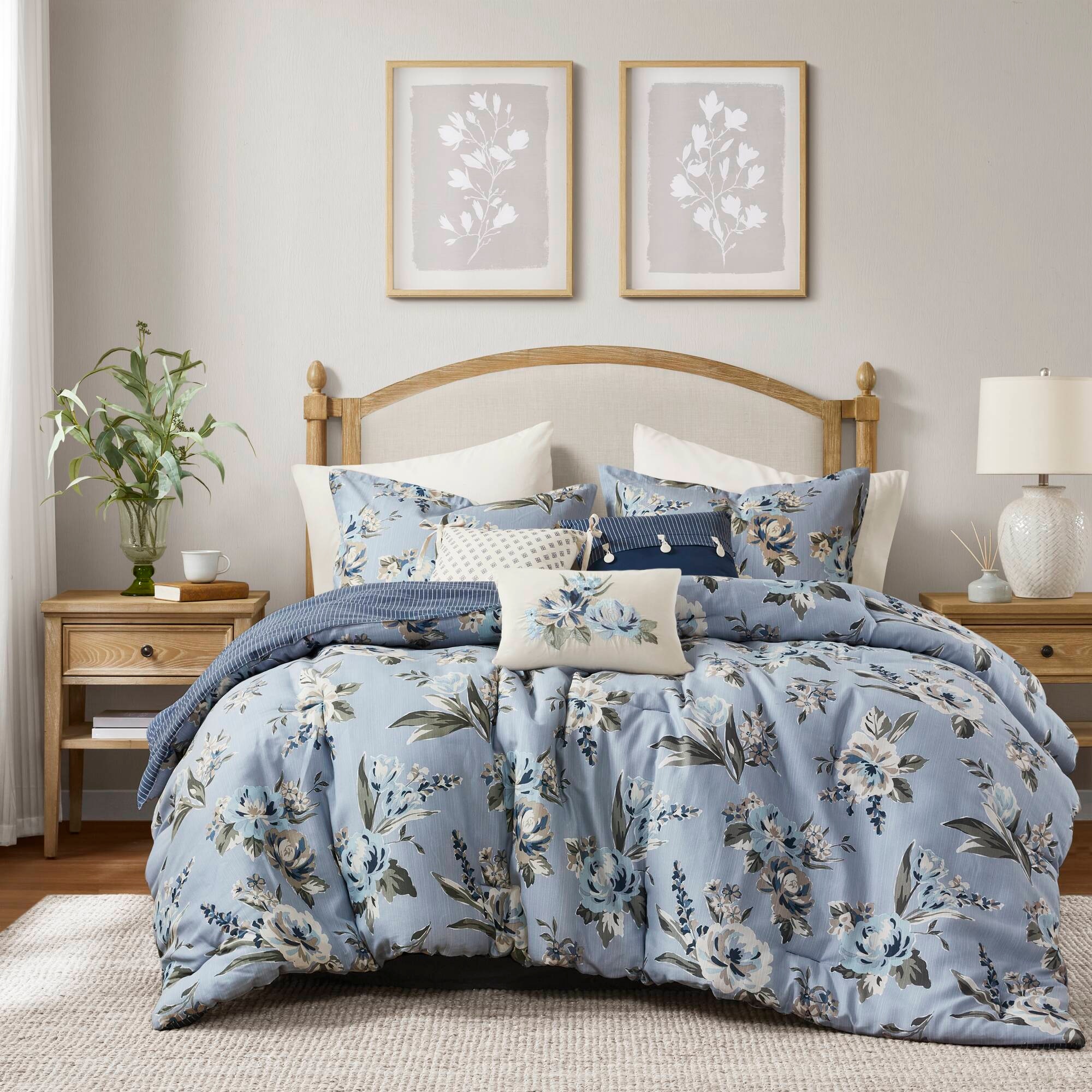 Hampton Hill Bedding Salara Comforter Set MP10-8706
