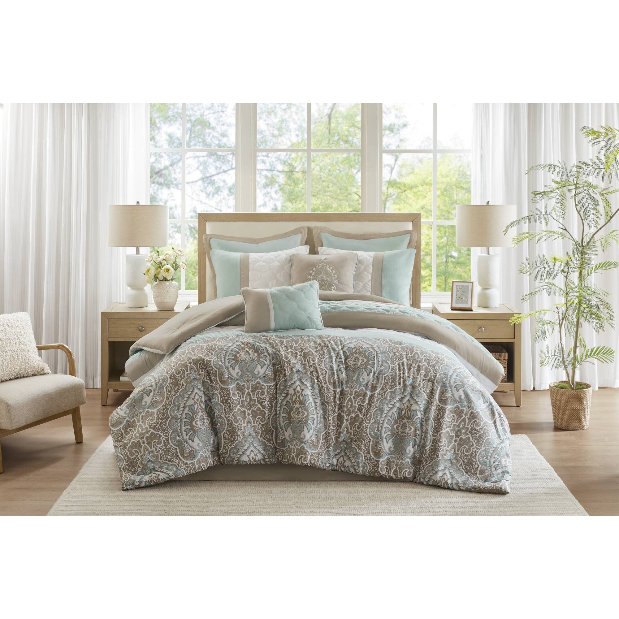 Hampton Hill Bedding Shawnee 8 Piece Comforter Set 5DS10-0050