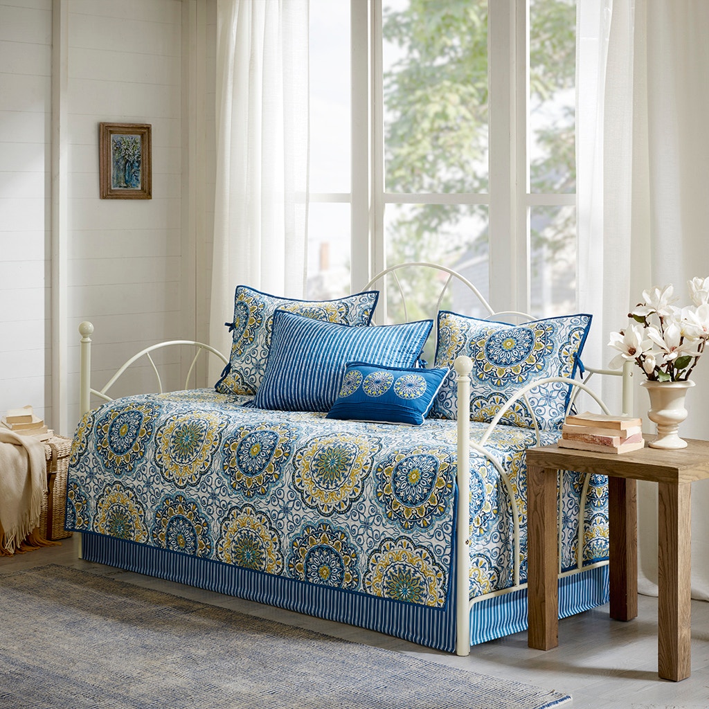 Hampton Hill Bedding Tangiers 6 Piece Reversible Daybed Cover Set MP13-3973