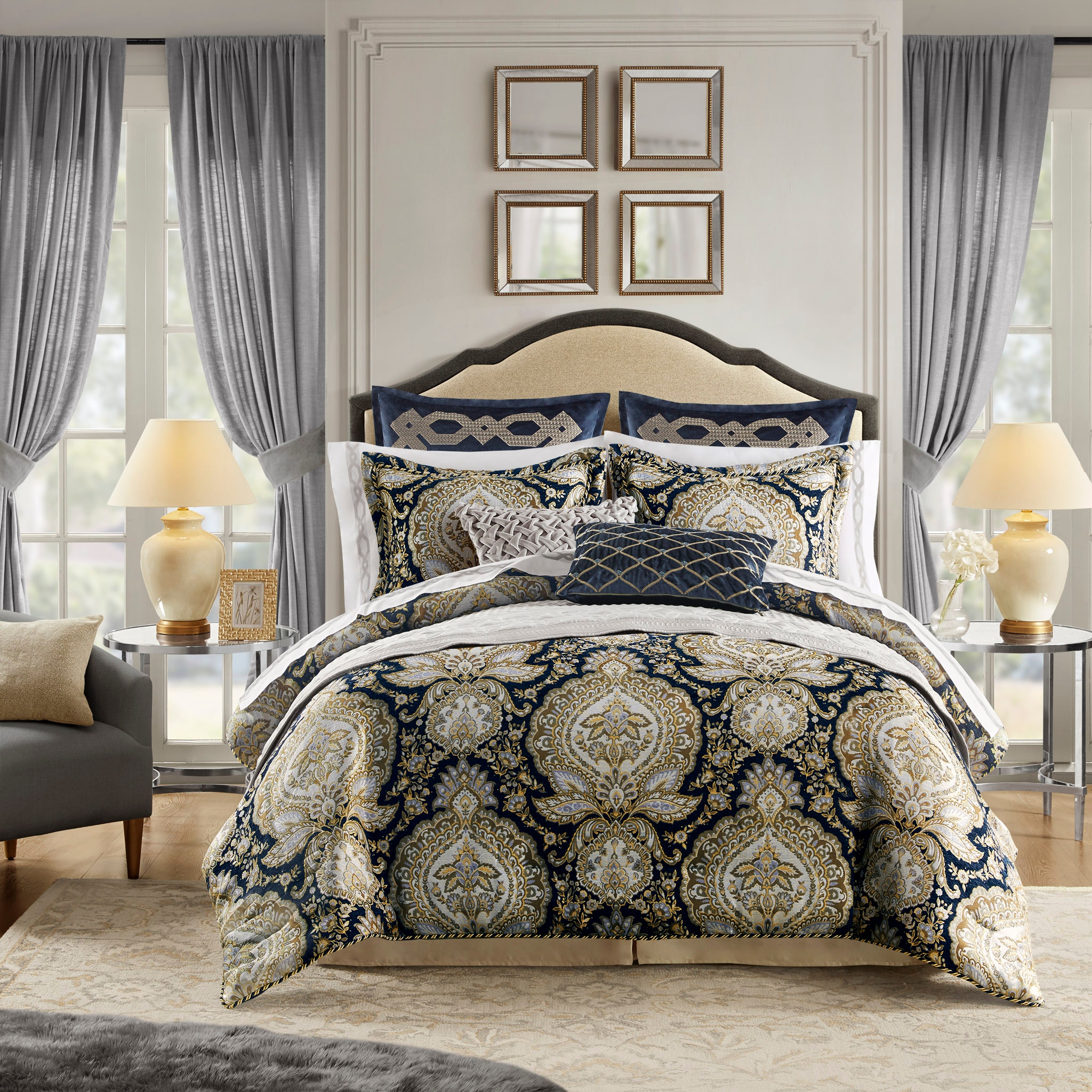 Hampton Hill Bedding Valentina 4 Piece Comforter Set CCL10-0005