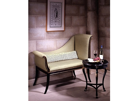 Karges Furniture Caryatid Round End Table 22Dia K4786