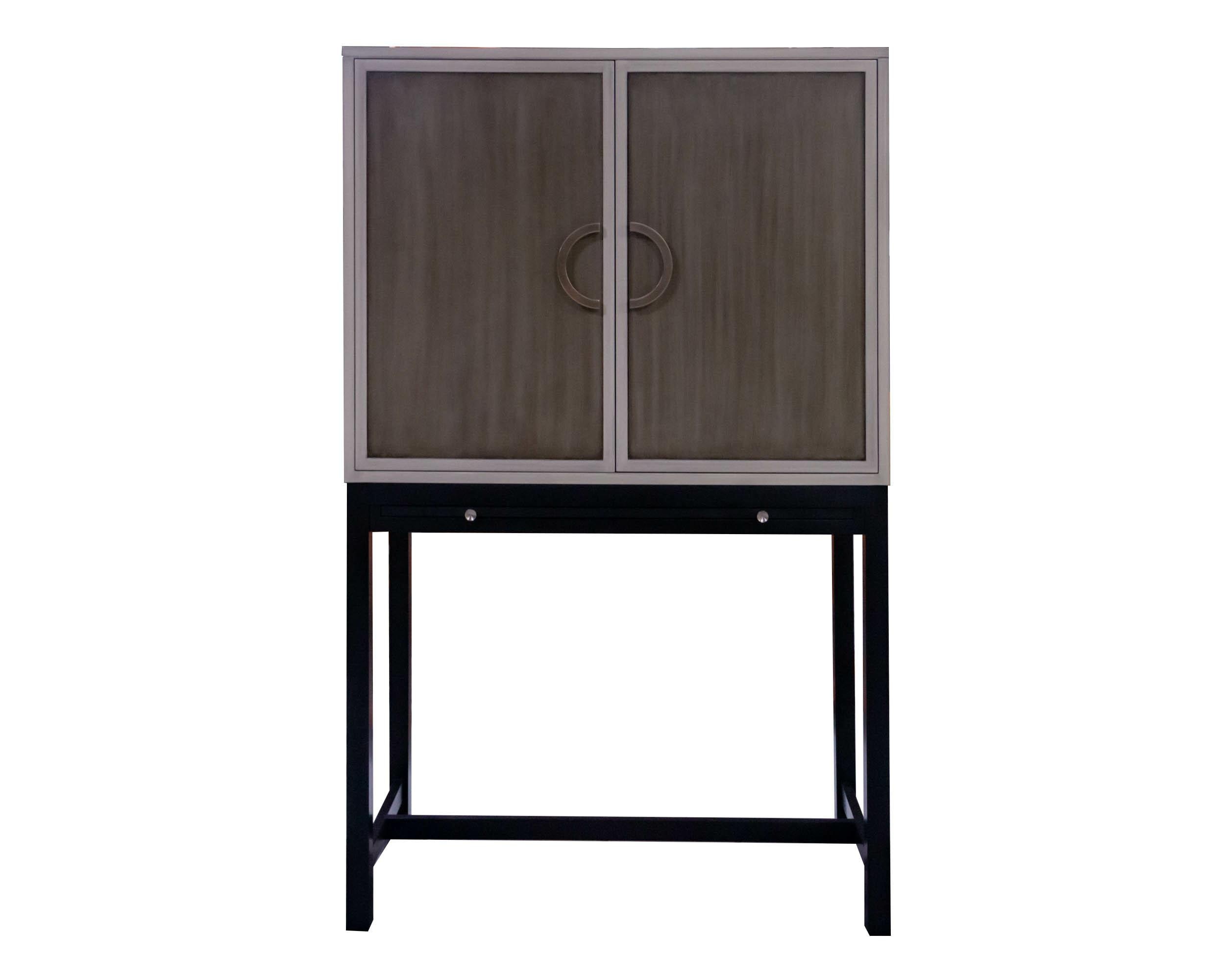 Kindel Furniture Facets 36 Bar Cabinet 68-6-DR22-BR1P