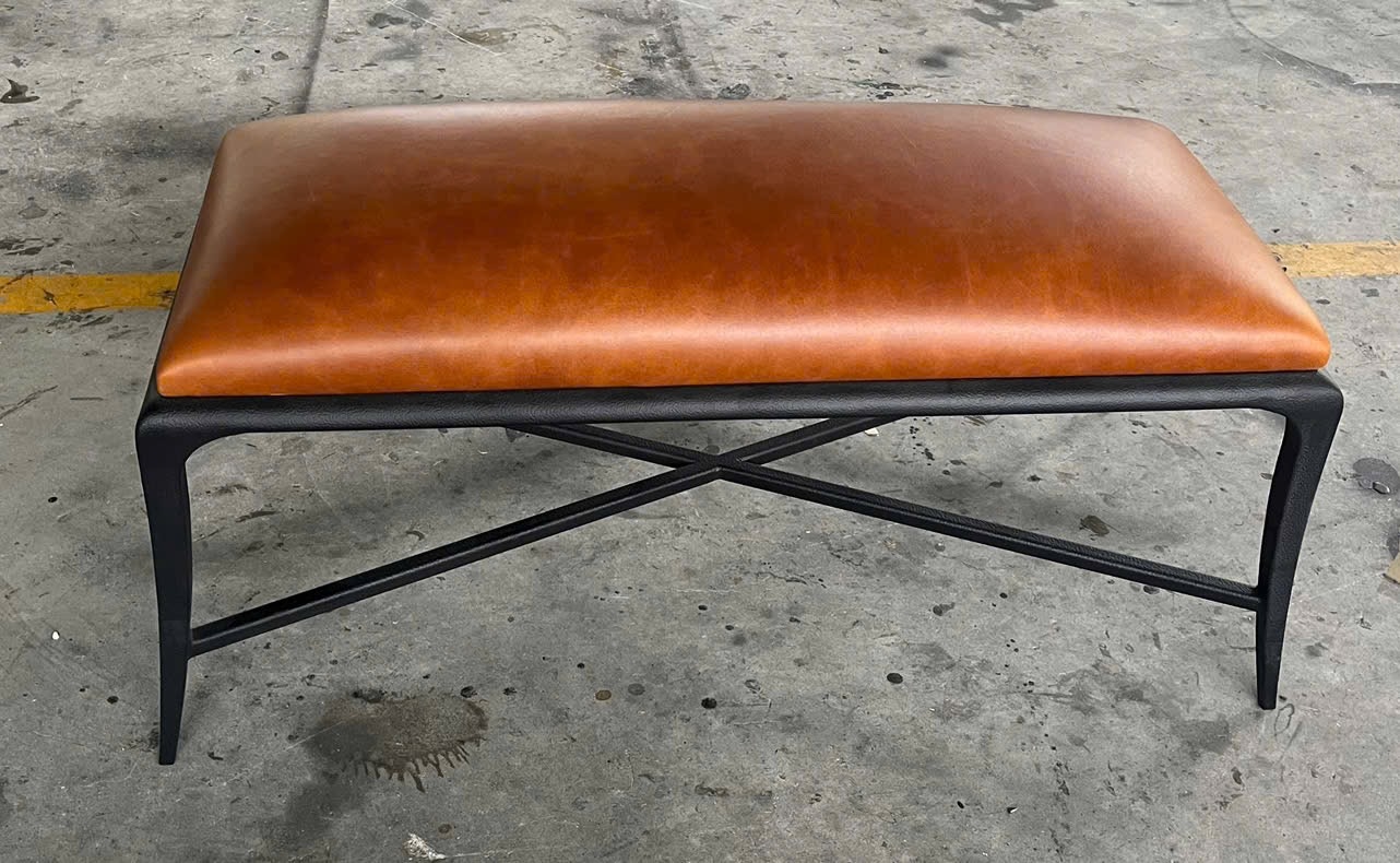 Woodbridge Gatsby Bench 7314-BLK-LEATHER