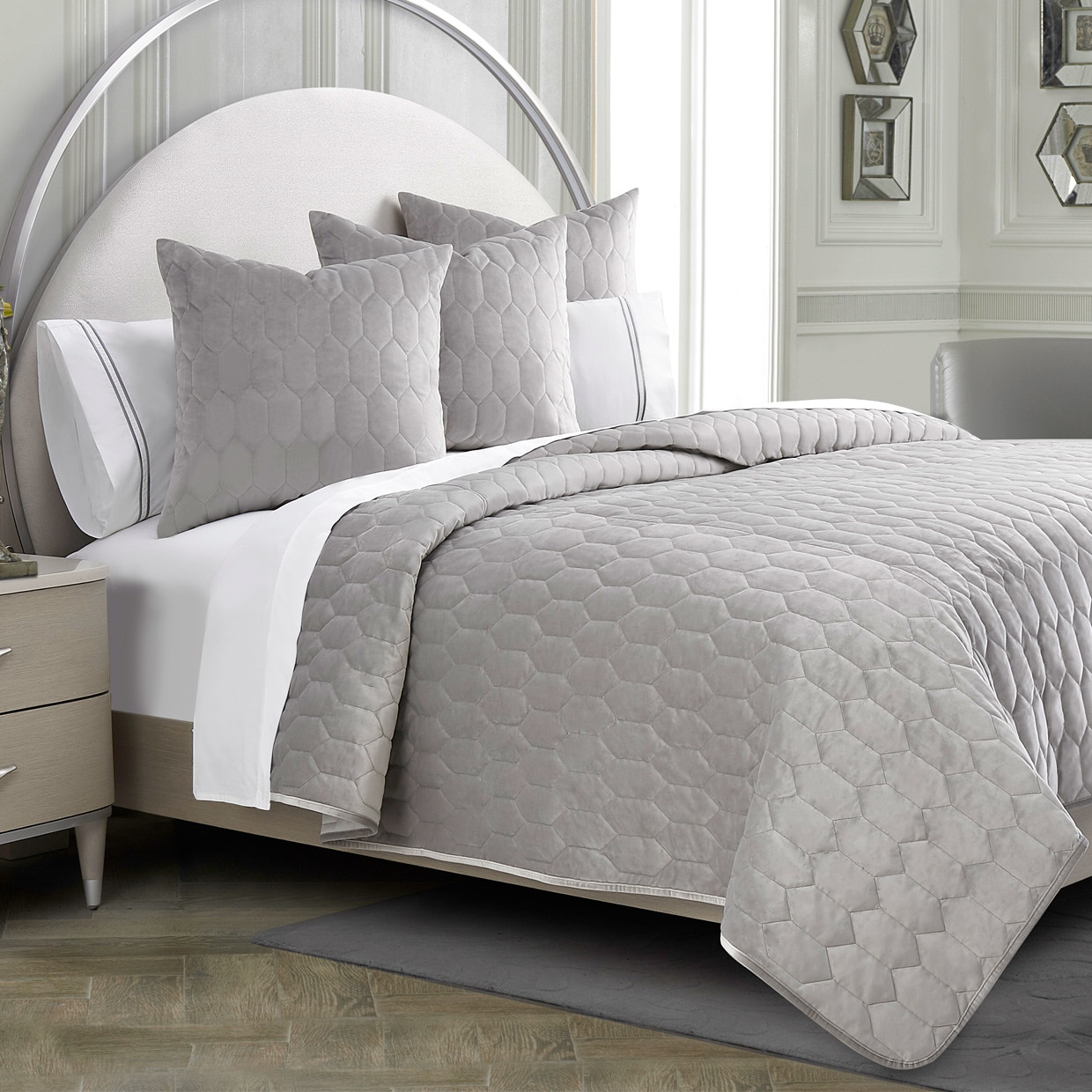 Michael Amini Furniture 3pc Queen Quilt Set Dove BCS-QQT3-AFLUNT-DOV