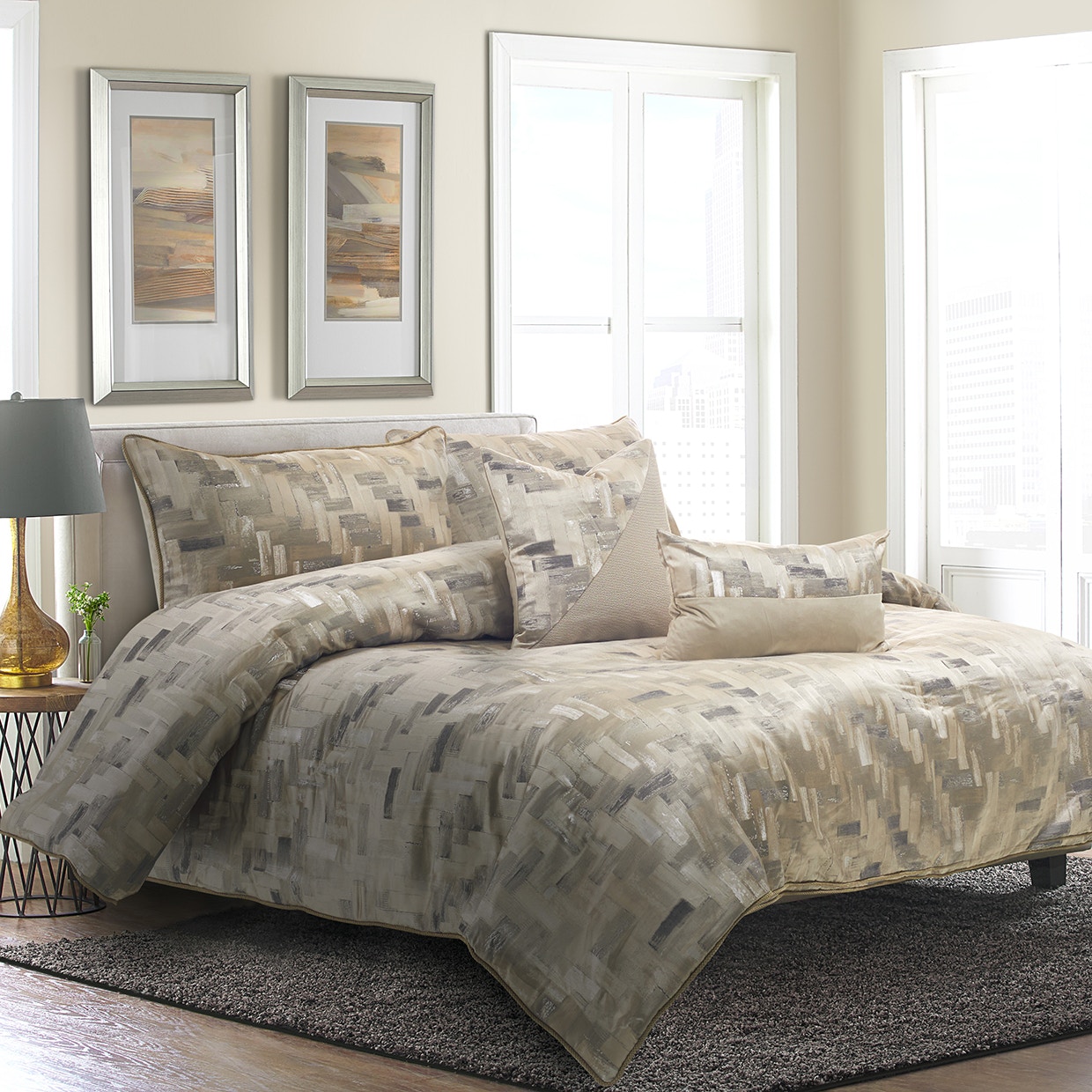 Michael Amini Furniture 5pc Queen Comforter Set Patina BCS-QS05-ASTRE-PNA