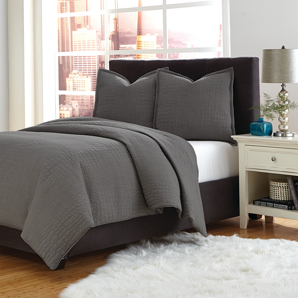 Michael Amini Furniture 3 pc Queen Coverlet/Duvet Set Gray BCS-QD03-TRENT-GRY