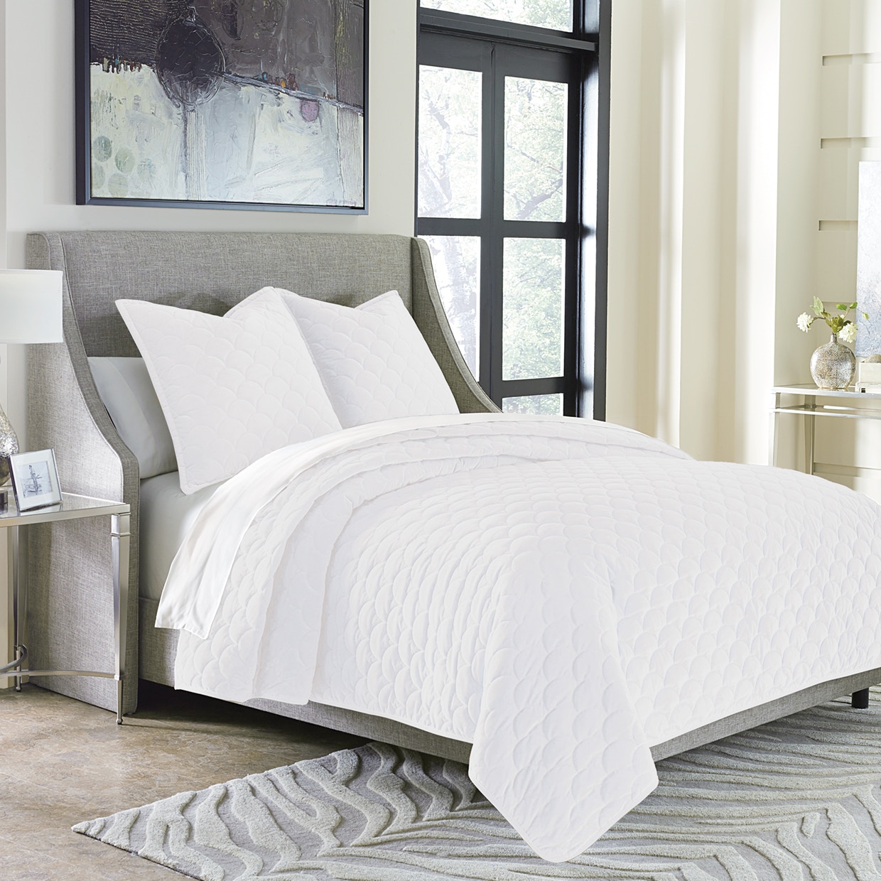Michael Amini Furniture 3pc King Duvet Set White BCS-KD03-TRUBC-WHT