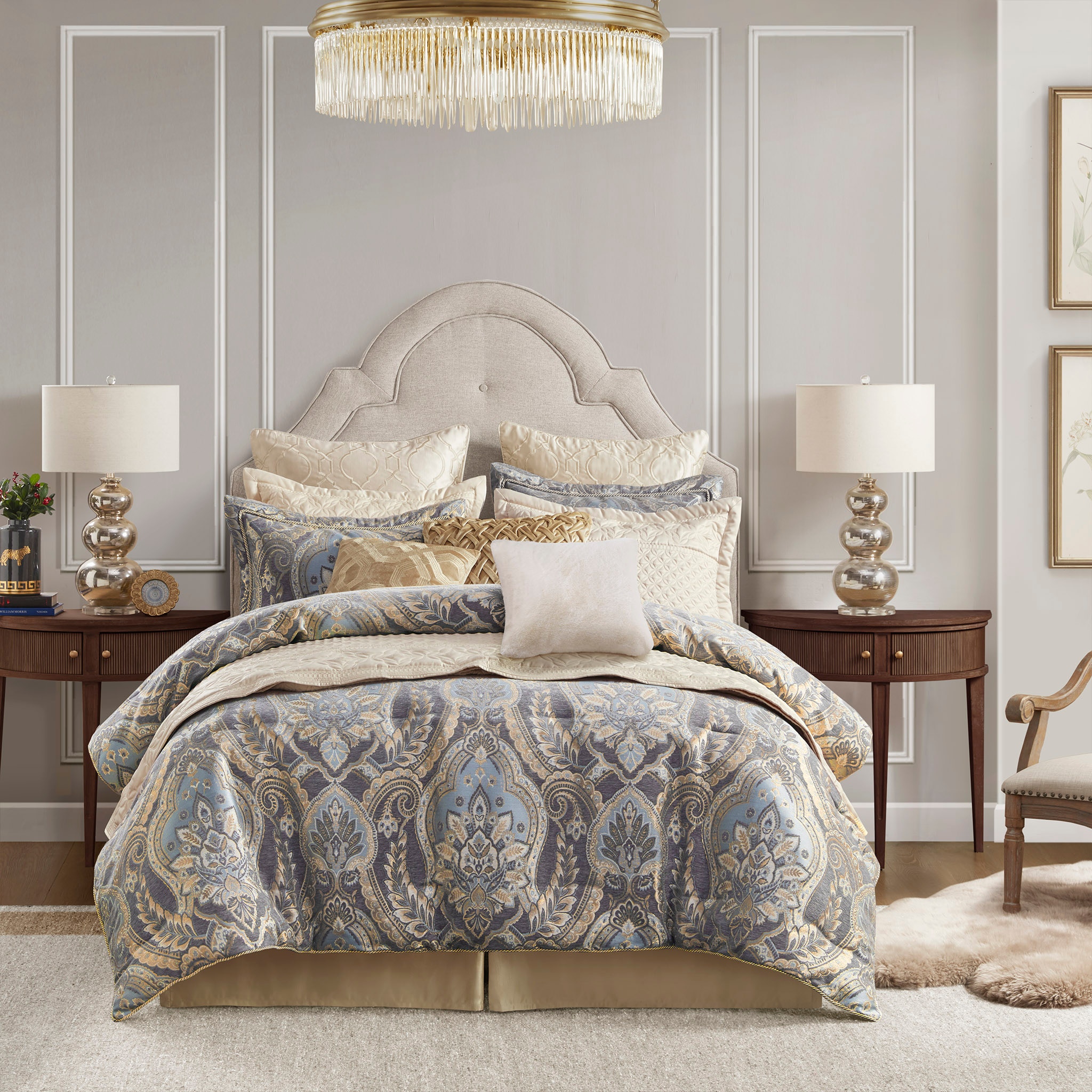 Hampton Hill Bedding Julius 4 Piece Blue/Grey Comforter Set CCL10-0062