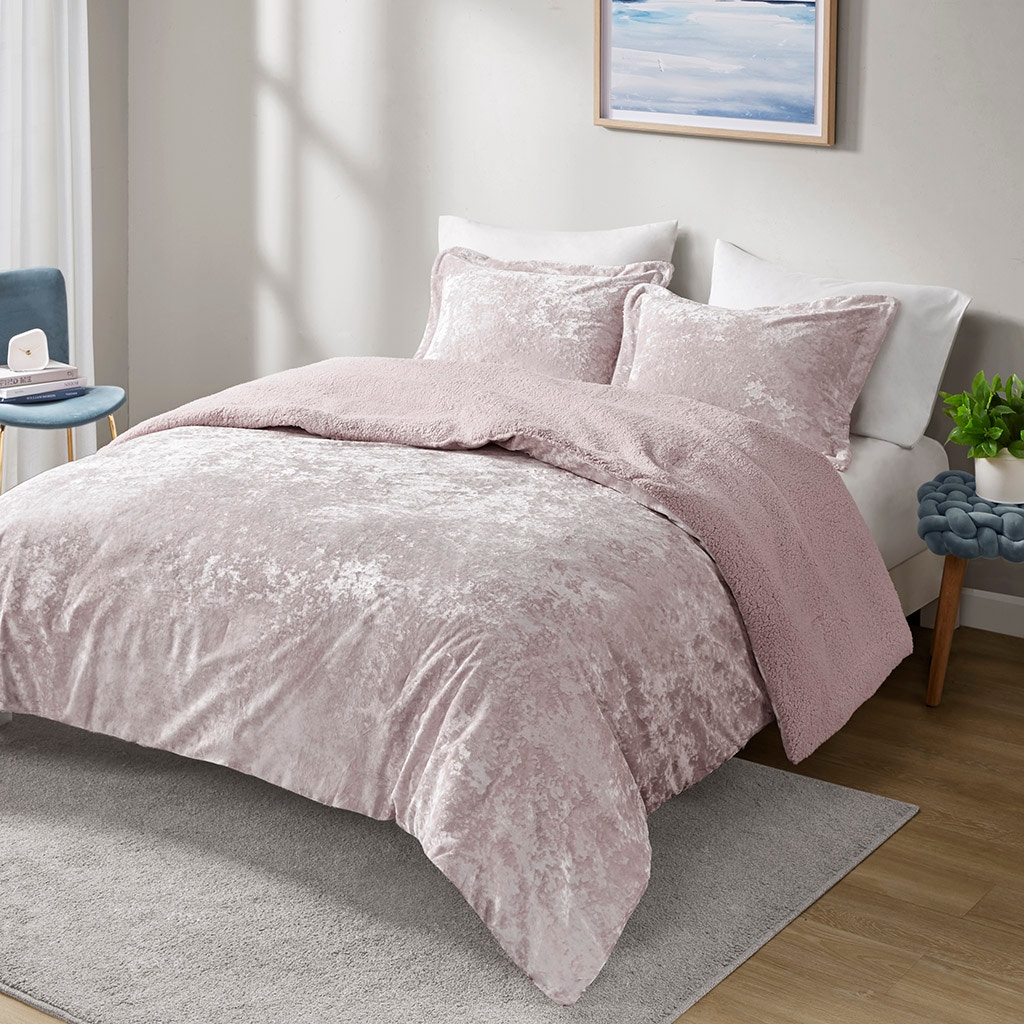 Hampton Hill Bedding Mira Crushed Velvet Sherpa Reversible Comforter Set ID10-2269