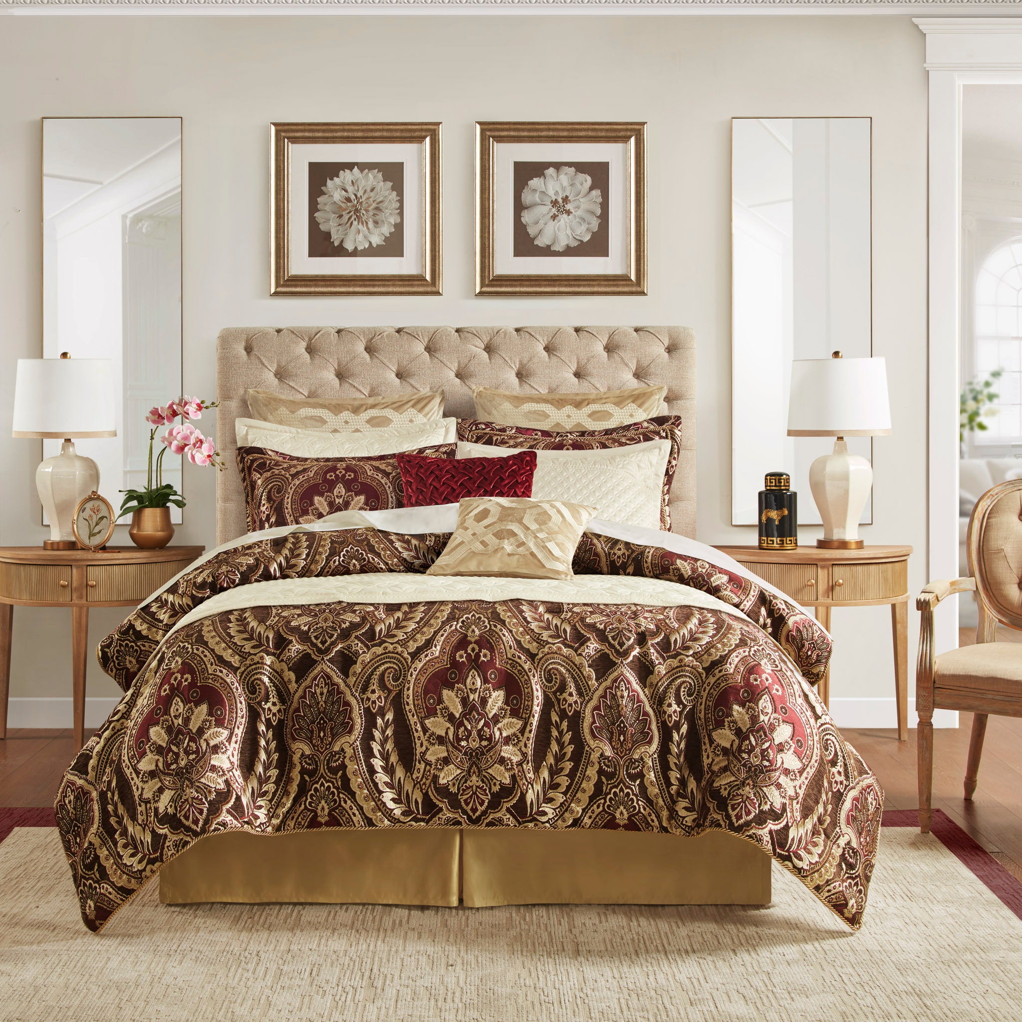 Hampton Hill Bedding Julius 4 Piece Burgundy Comforter Set CCL10-0001