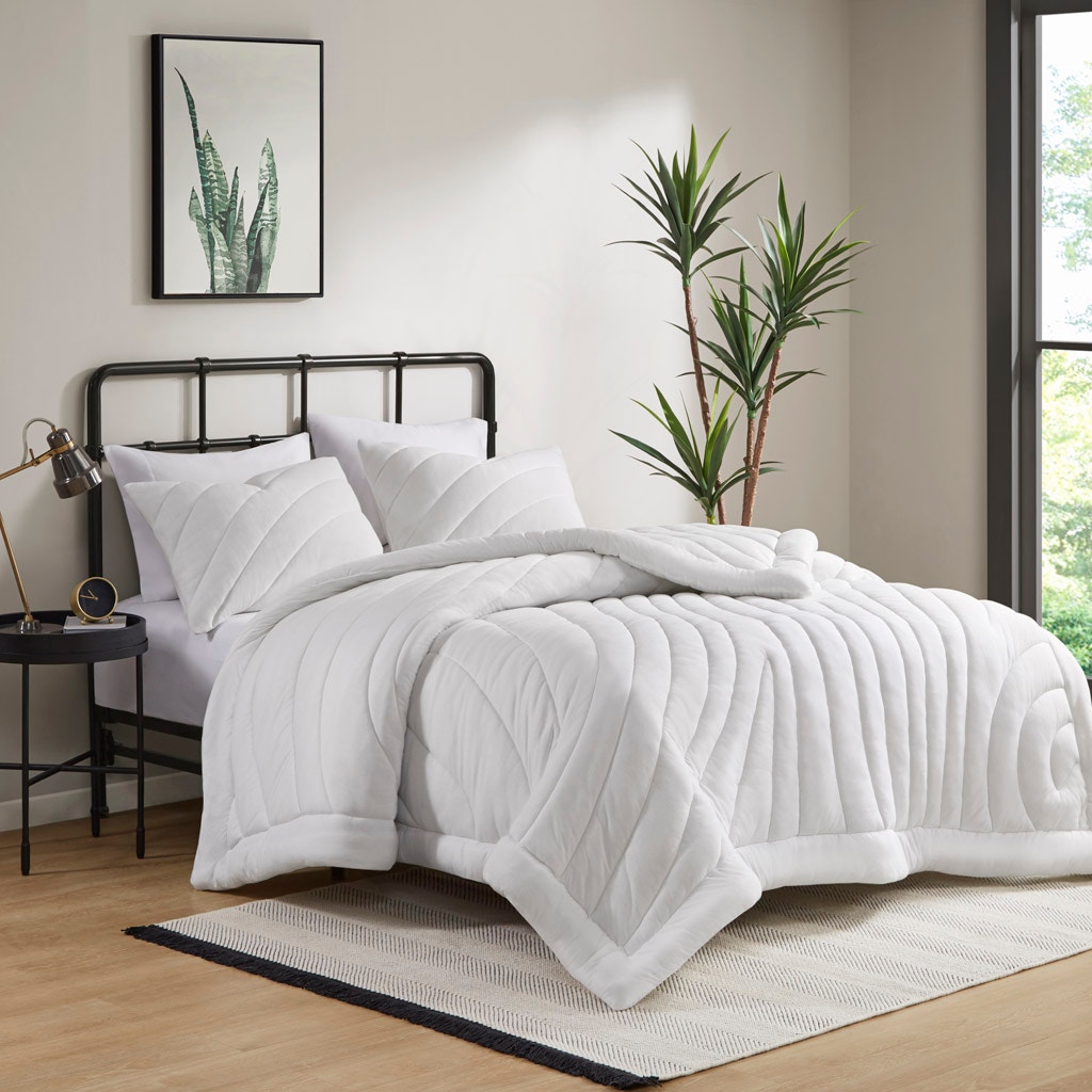 Hampton Hill Bedding UH10 2515 Bedding Juniper Poly Jersey Puffy Comforter Set