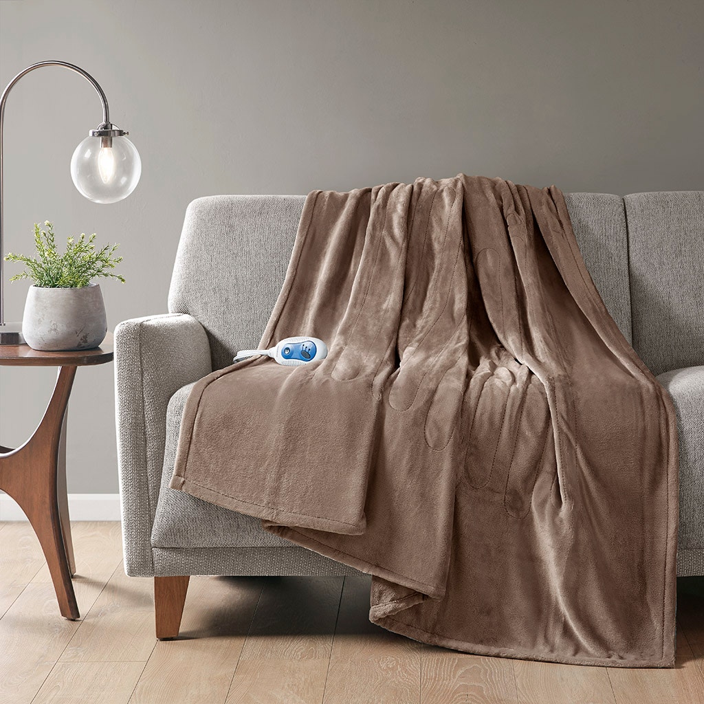 Hampton Hill Bedding Plush Heated Throw BR54-0530