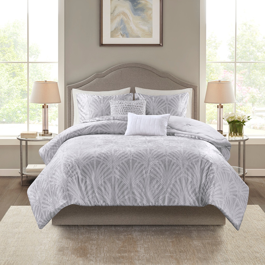 Hampton Hill Bedding Kiona 5 Piece Crushed Velvet Comforter Set BR9144409622-01