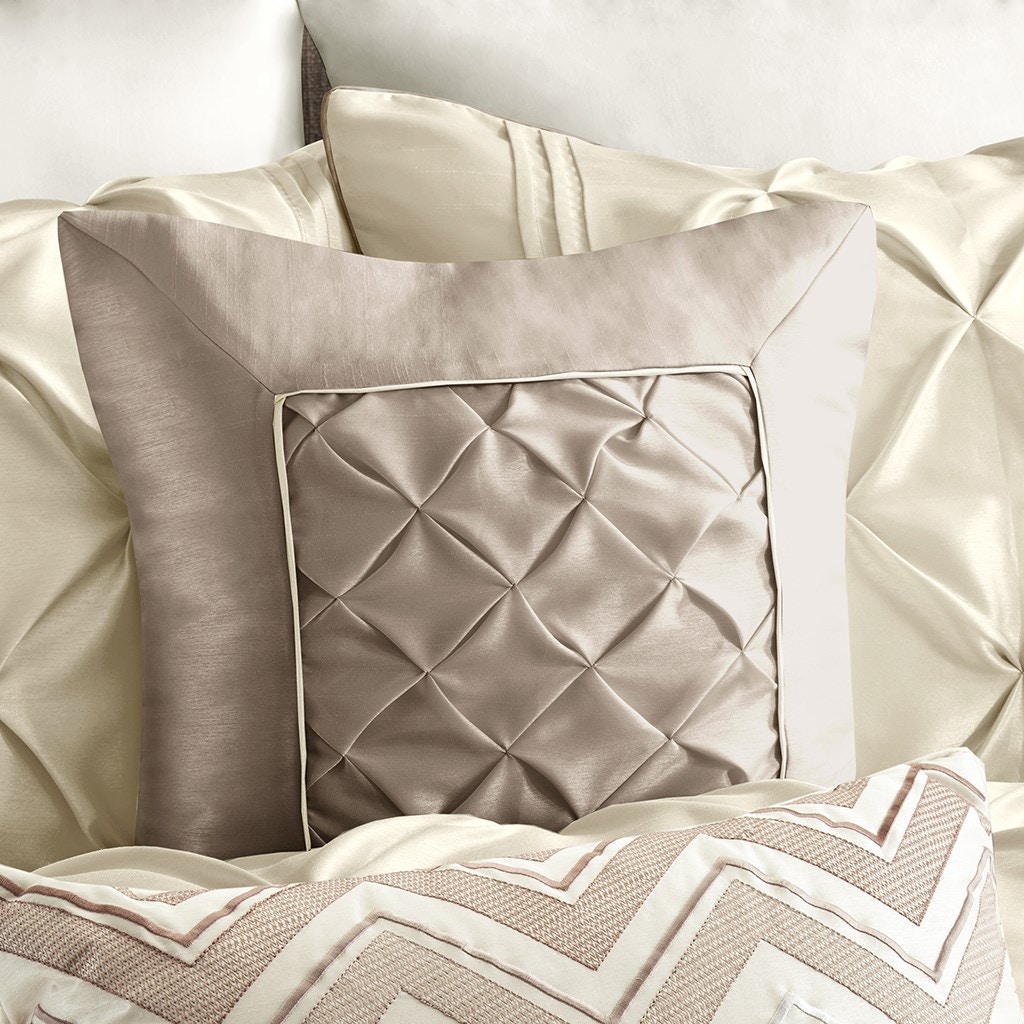 Hampton Hill Bedding Mp10 432 Bedroom Laurel 7 Piece Comforter Set