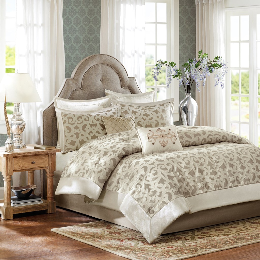 Hampton Hill Bedding Mps10 019 Bedroom Kingsley 8 Piece