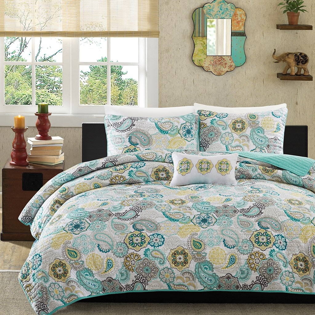 Hampton Hill Bedding Mz13 510 Bedroom Tamil Coverlet Set