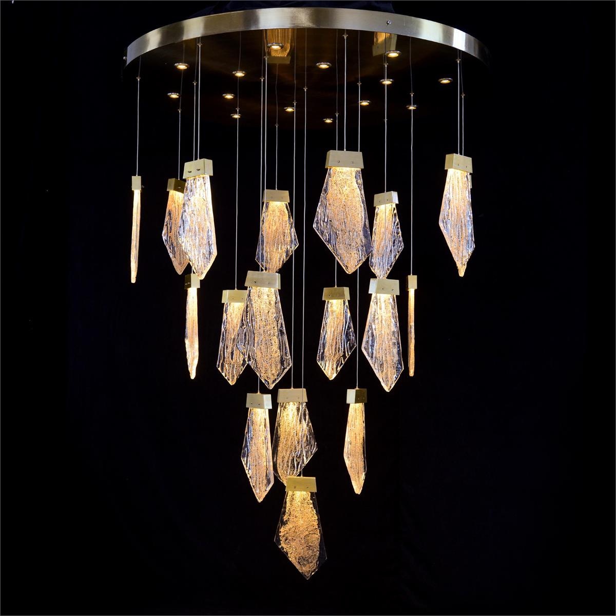 John Richard Lux Thirty-Two-Light Drop Pendant Chandelier AJC-9363