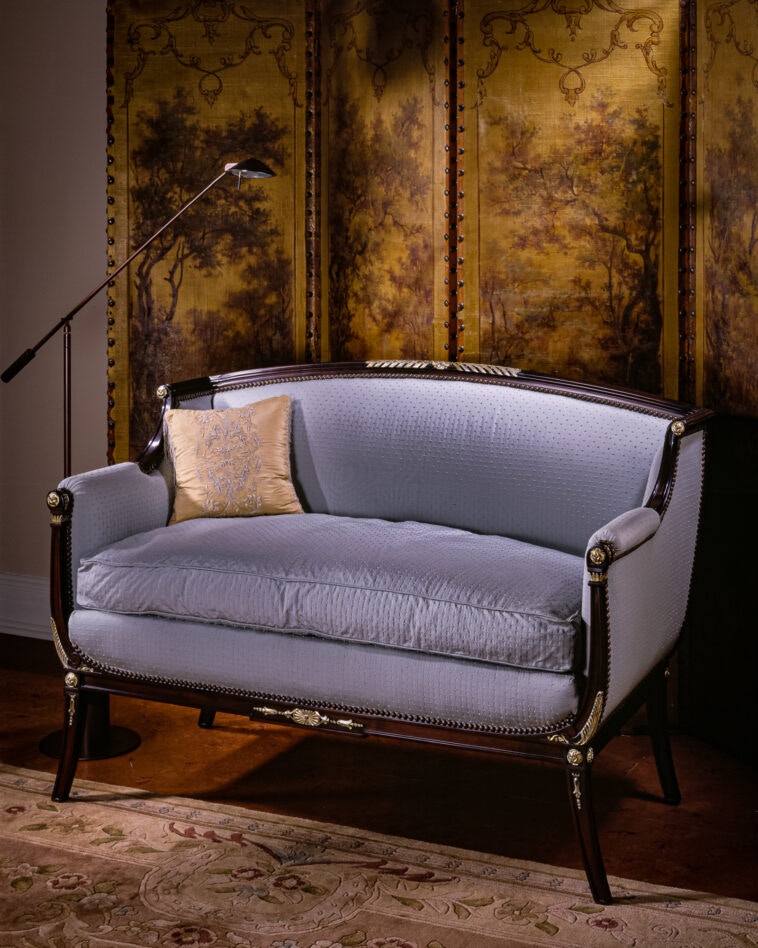 Karges Furniture 4758 Living Room Empire Loveseat