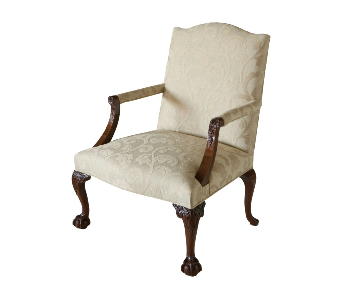 Kindel Furniture 354 Dining Room Chippendale Library Chair