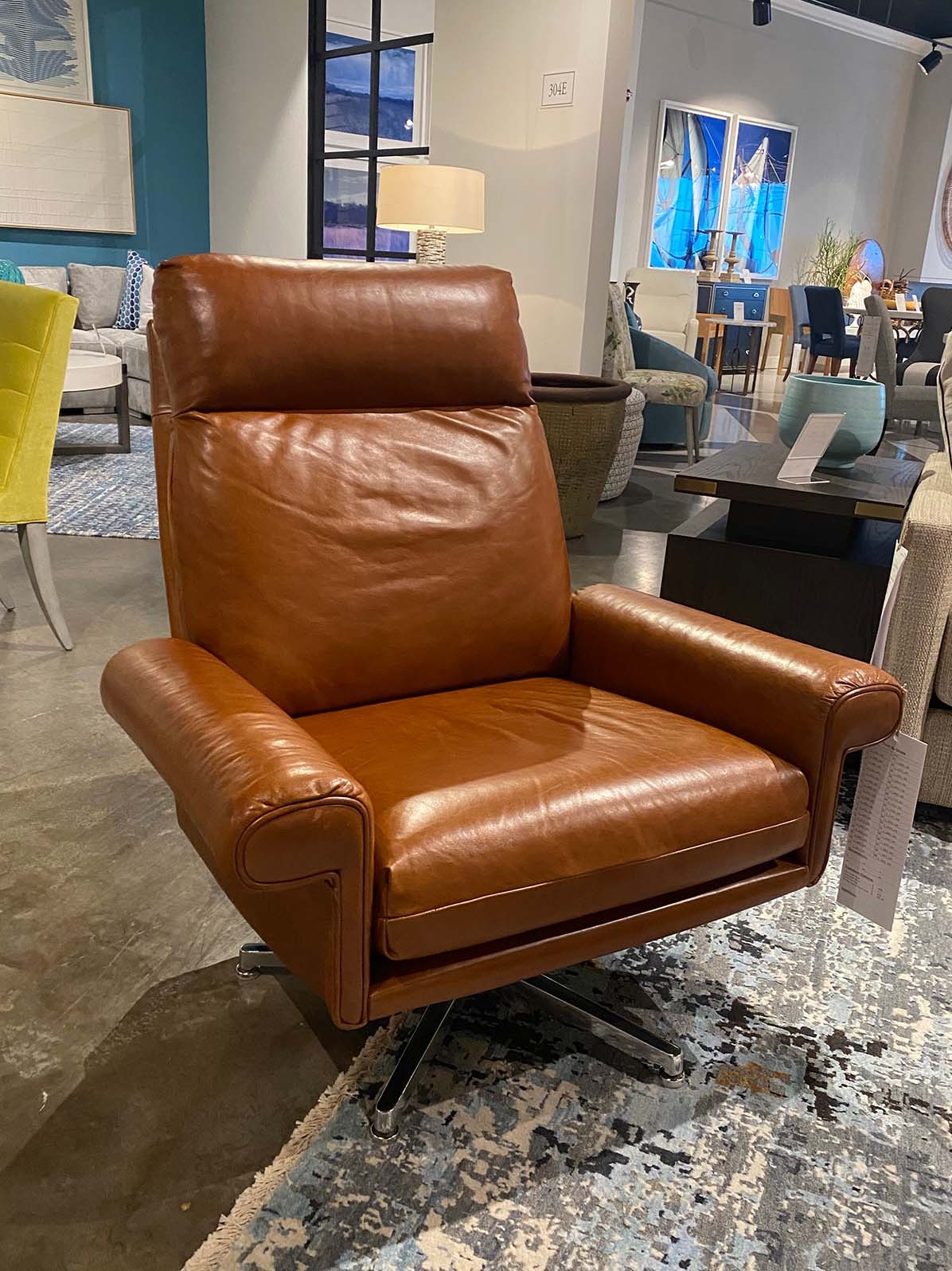Lillian August for Hickory White Beckman Chair UL159-OC