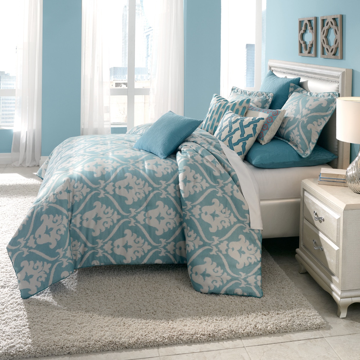 Aico Furniture BCSQS09TUCSONTUR Bedroom TUCSON 9 Pc Queen Comforter Set
