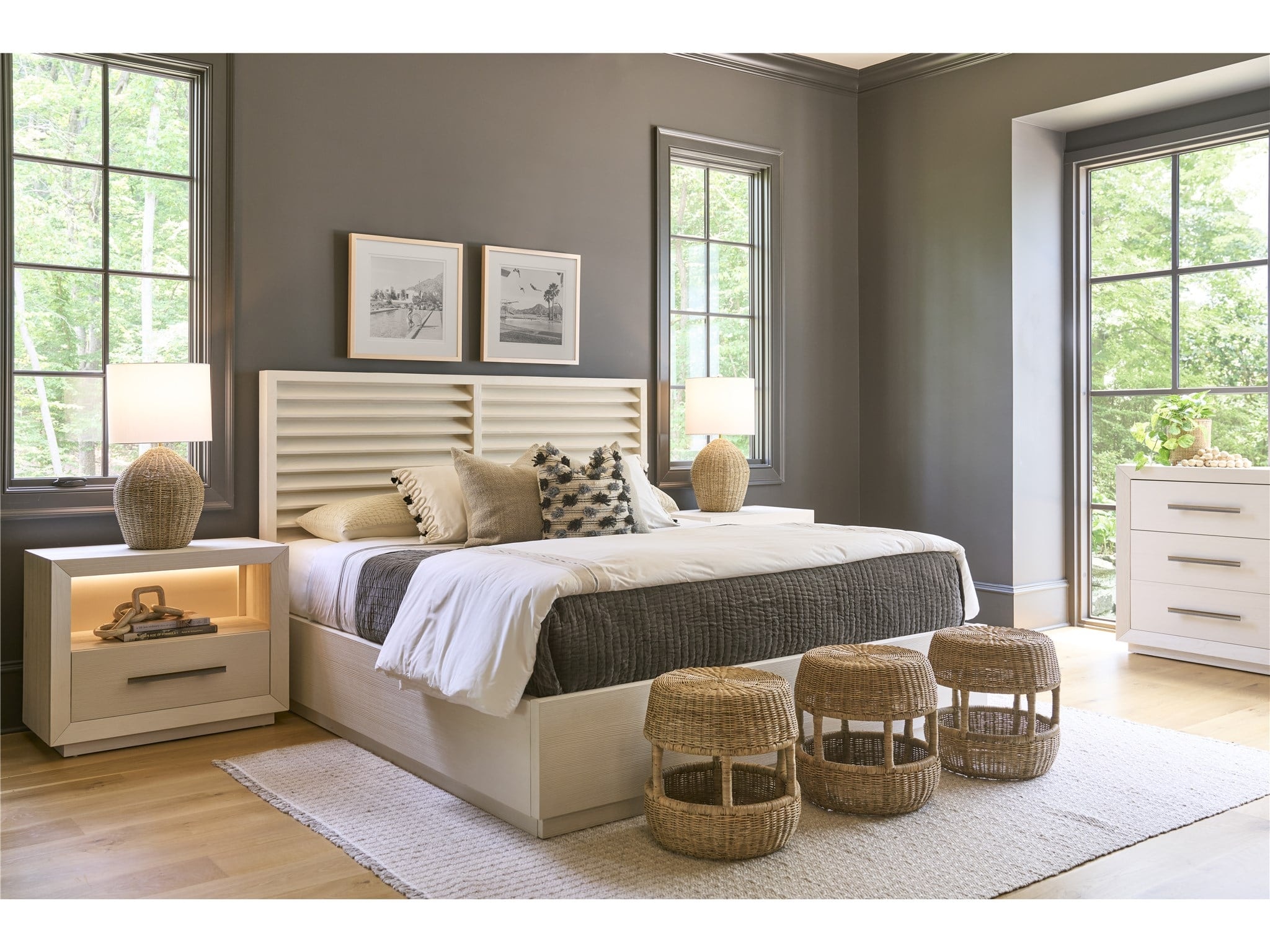 Coastal Living by Universal Shoreline Panel Bed King U533A260B