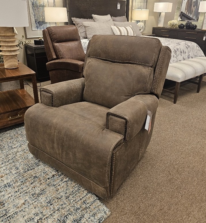 Leather Power Recliner 6886
