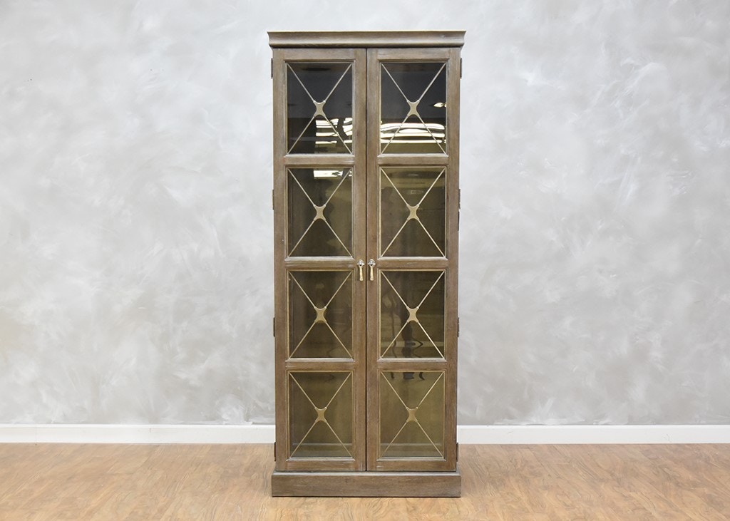 Bernhardt Living Room Rustic Patina Curio Cabinet 566641